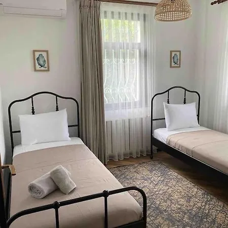 Luxury With Pool In Sofhan Kirkpinar فيلة